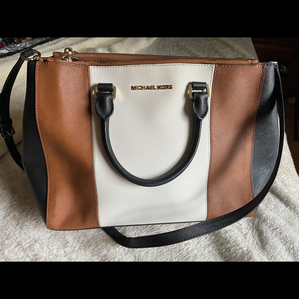 Michael Kors Sutton handbag